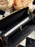 LV Wallet Dupe