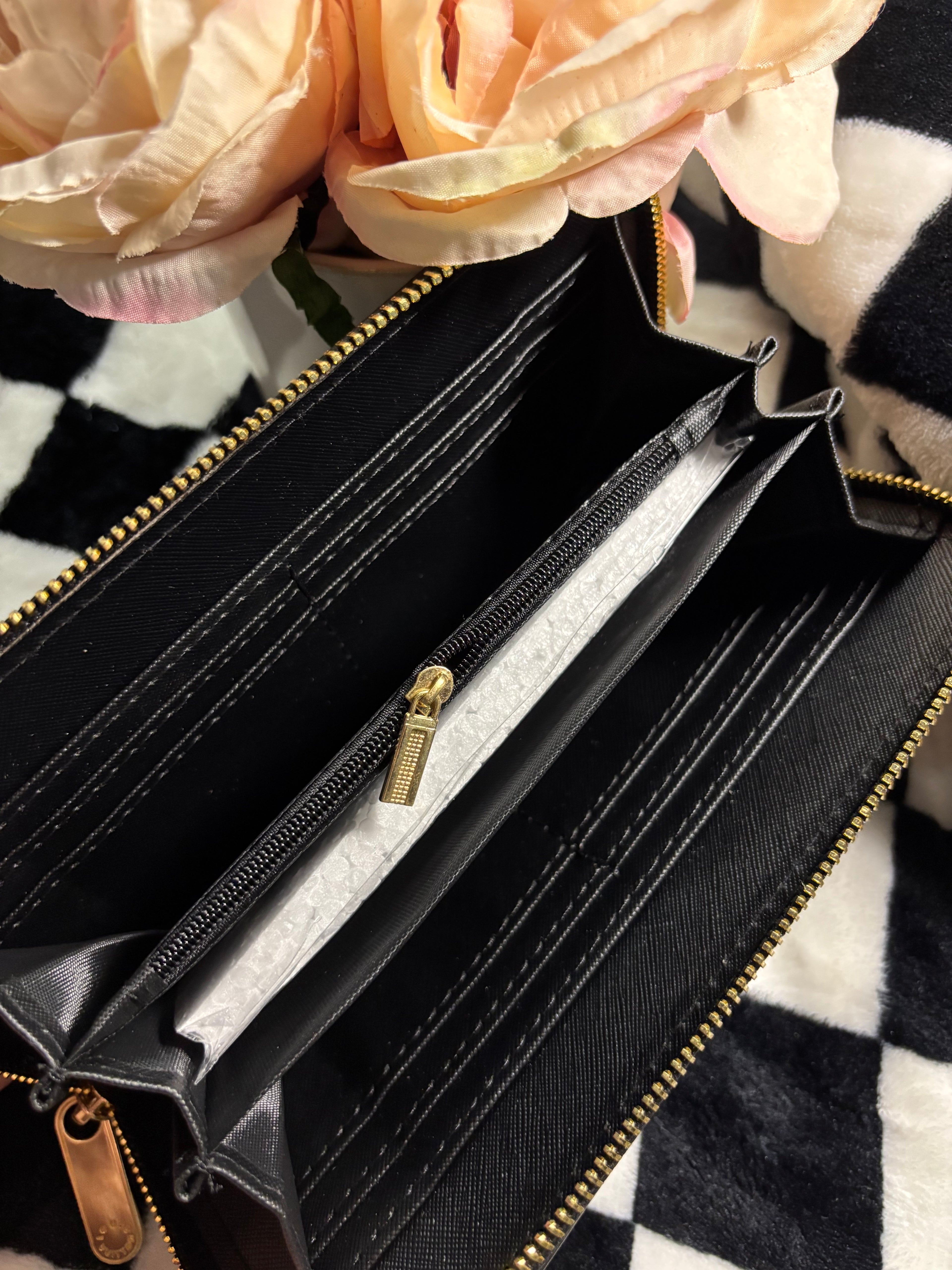 Black with	white monogram large LV wallet - replica