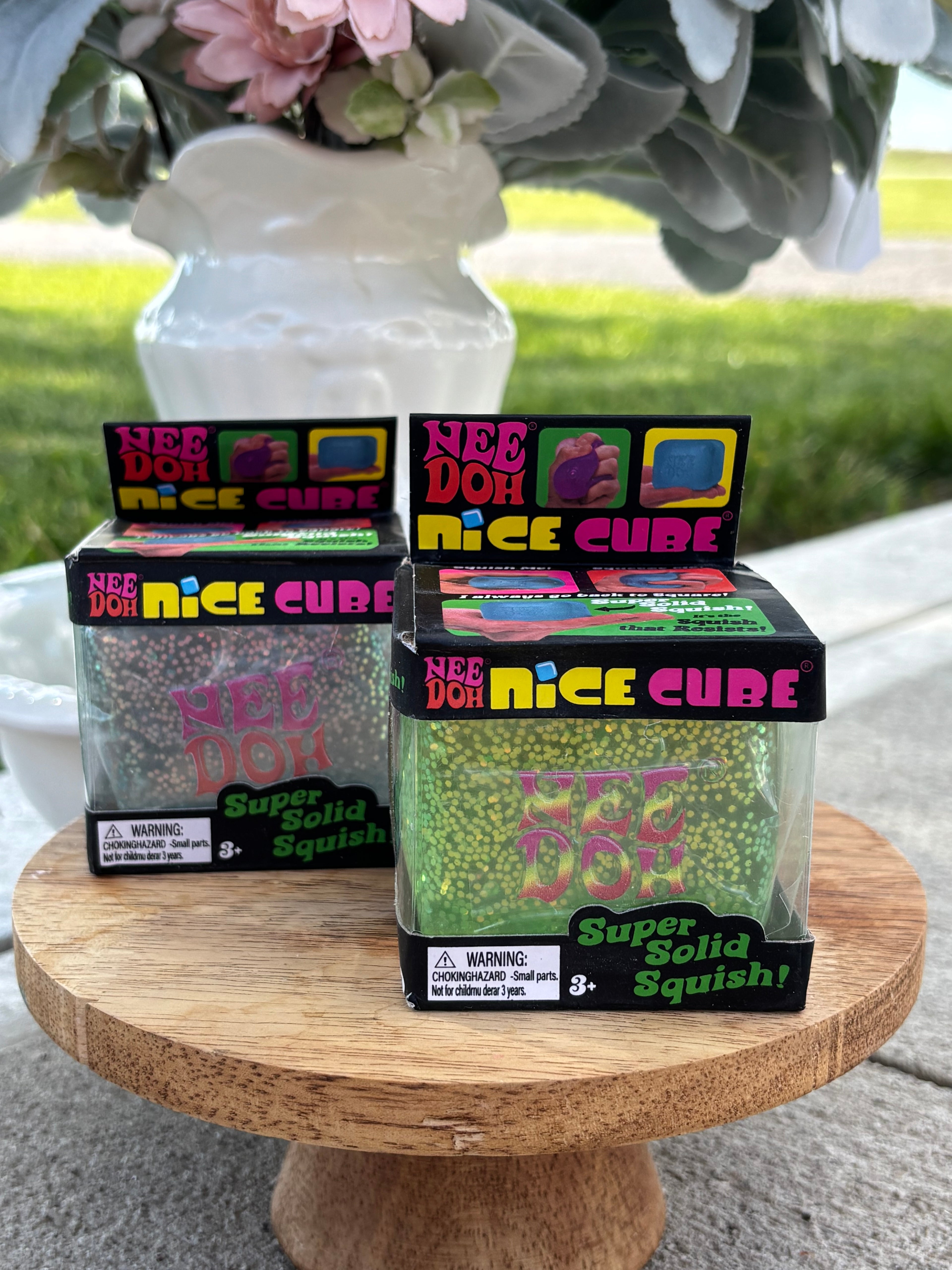 Glitter glow in the dark cube squish