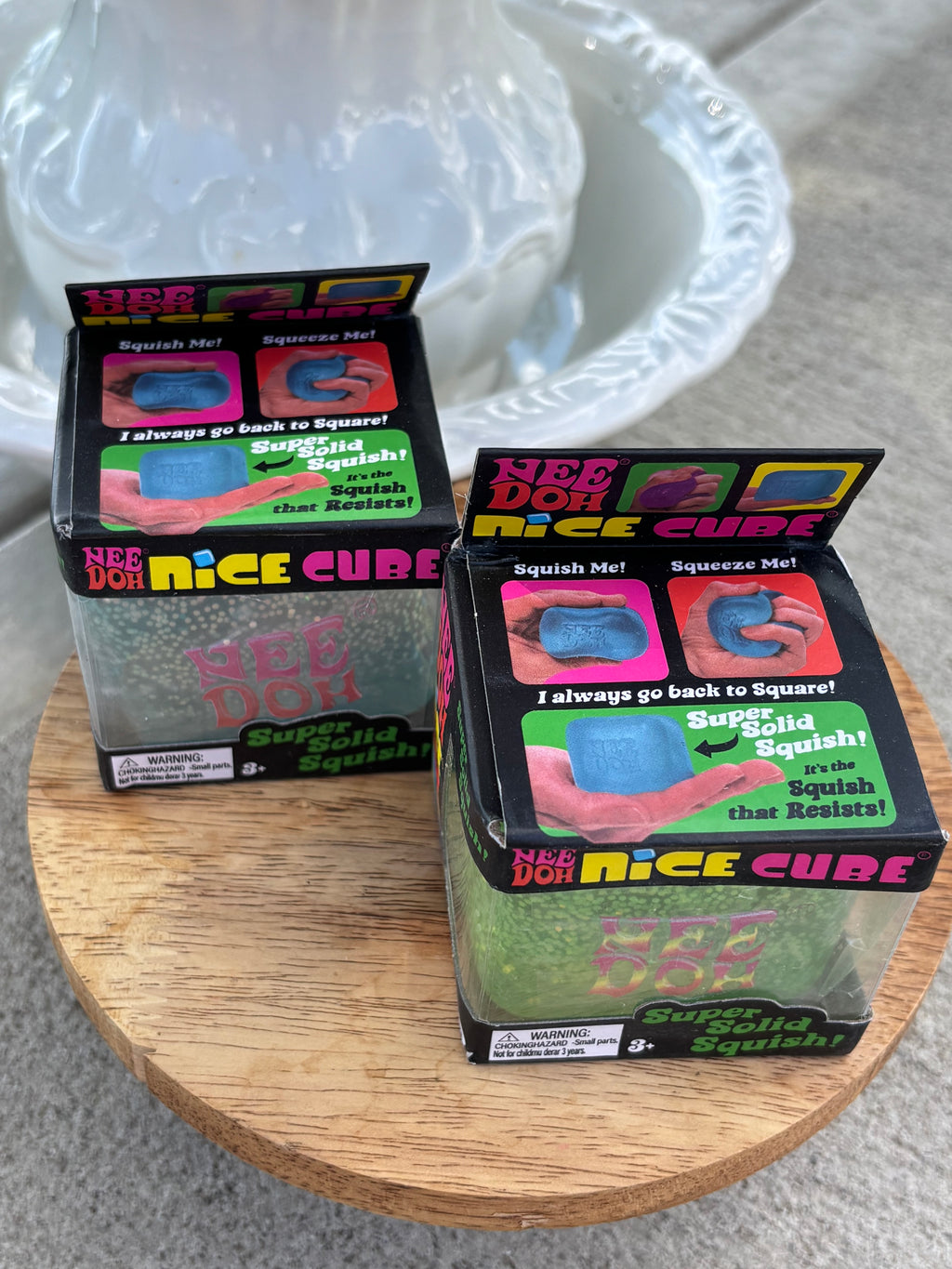 Glitter glow in the dark cube squish