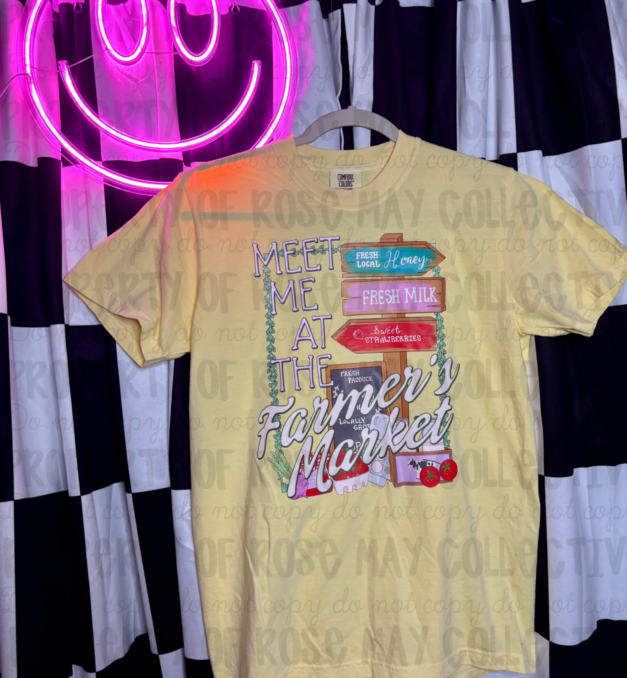 Meet me at the farmers market graphic tee
