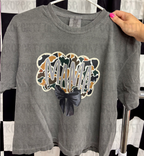 Mama camo cropped graphic tee