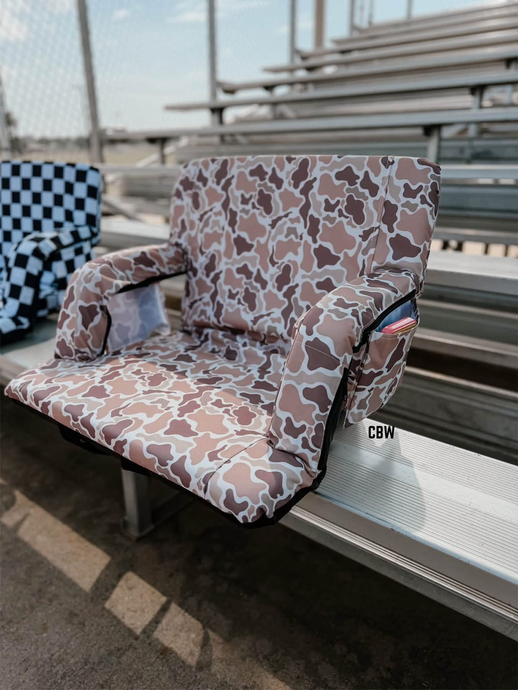 LUXURY HEATED STADIUM CHAIRS