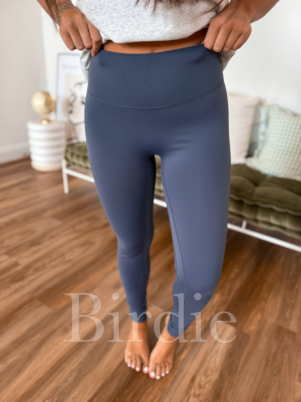 PREORDER Melt Leggings in Deep Blue