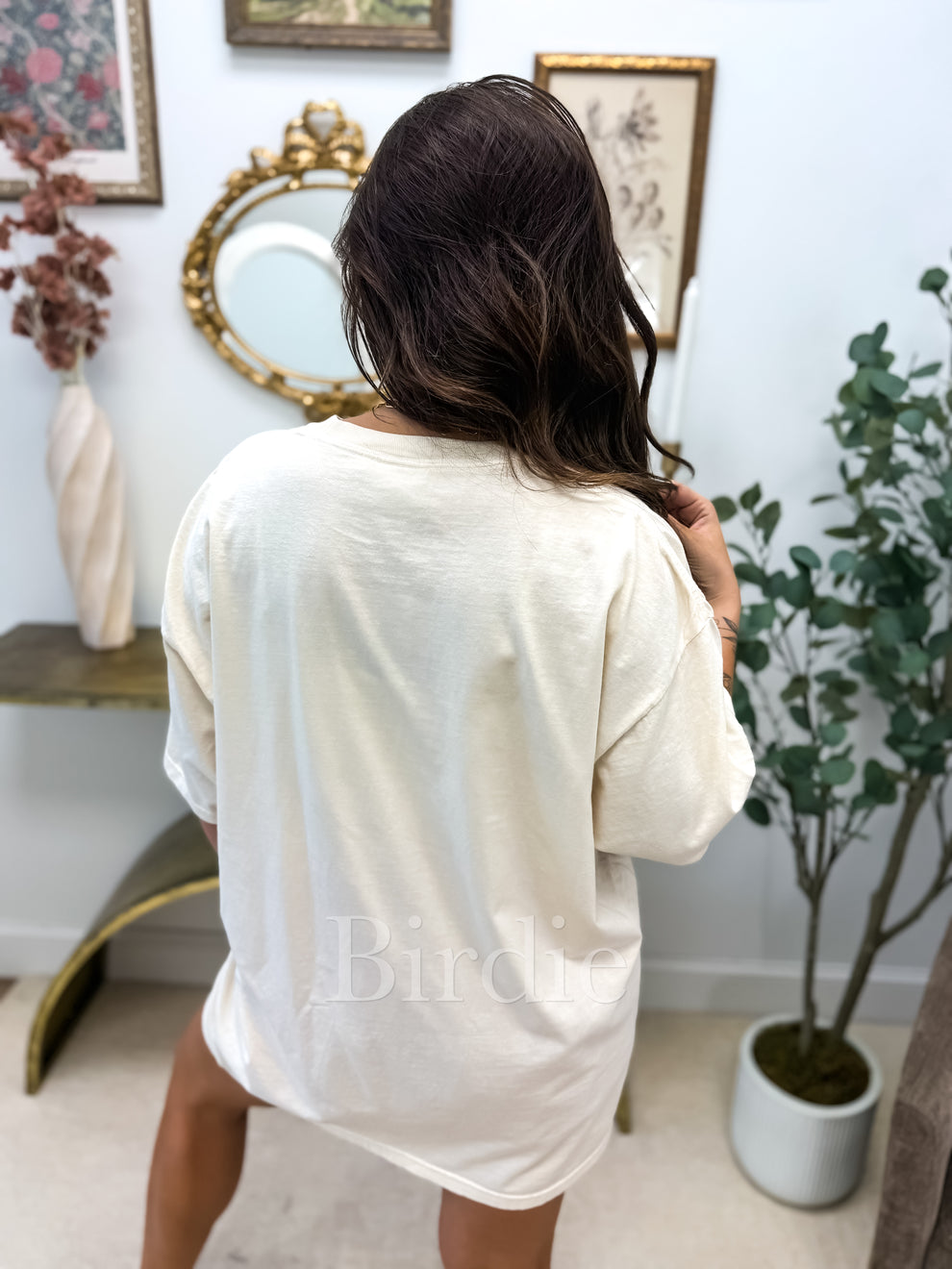 Spilling Tea Graphic Tee on Ivory
