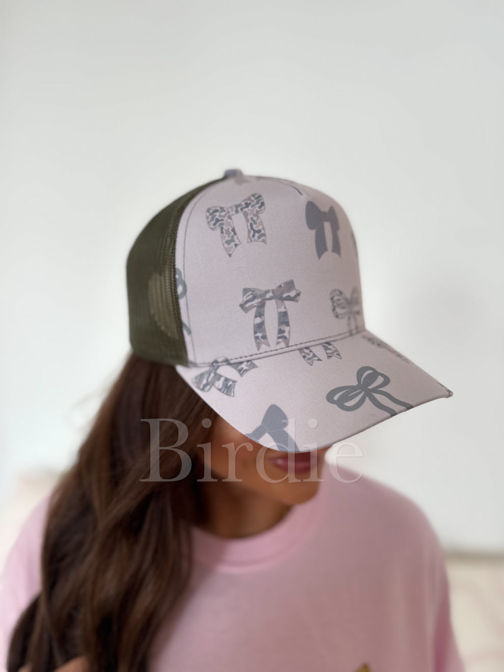 Trucker Hat in Camo Coquette